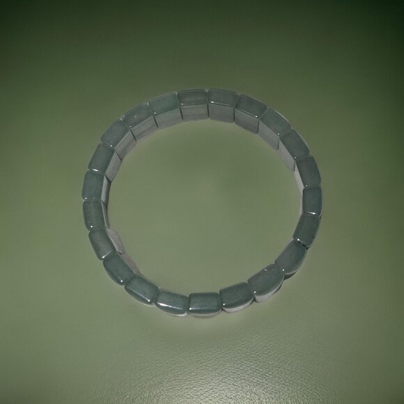 Aventurine Vintage Semi-stretch Green Bracelet Set (2) - Picture 6 of 8